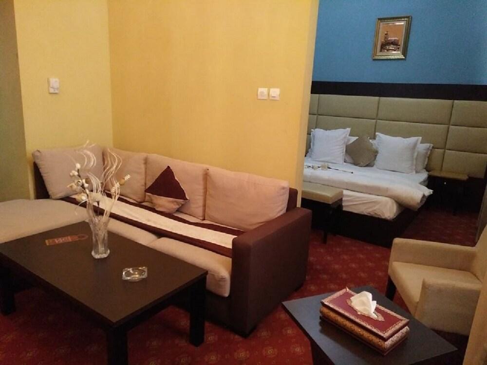 Hotel Les Zianides Tlemcen Extérieur photo